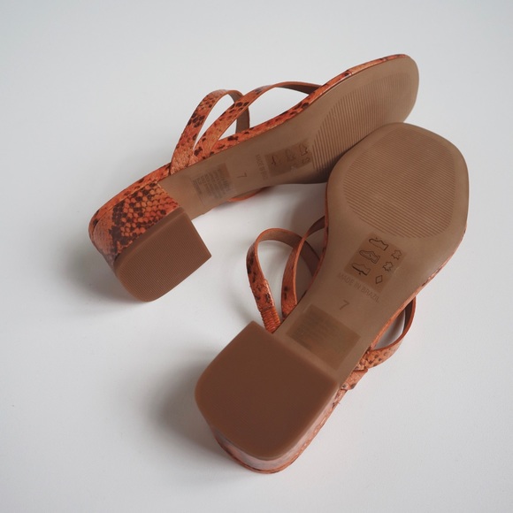 Madewell Thong Strappy Heeled Sandals in Snake Embossed Leather Size 7 - Picture 8 of 8